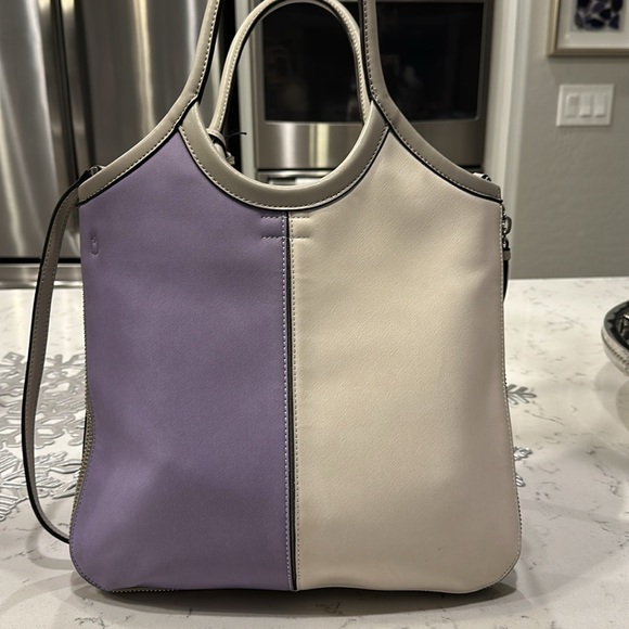 Calvin Klein Purse - Picture 3 of 6